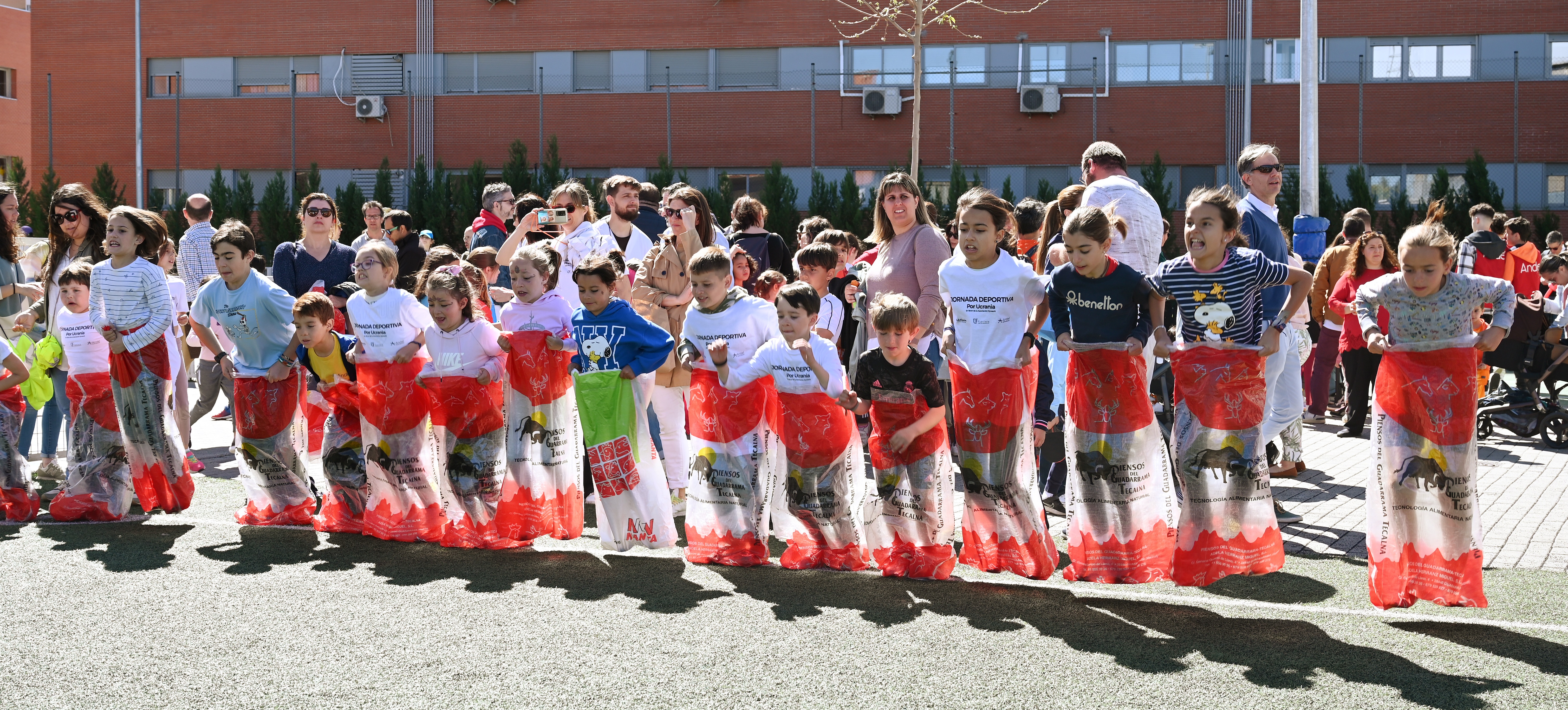 Jornada Deportiva Solidaria Nadiesolo | Colegios Andel y Fuenllana